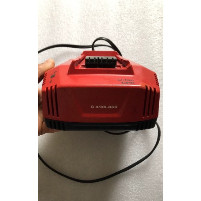 Power Tools Station - Pengisi Daya Cepat Multi-Tegangan C 4/36-350